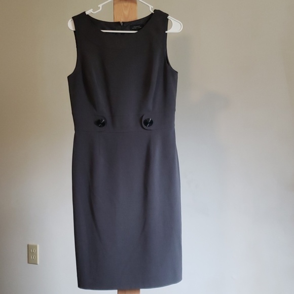 Tahari Dresses & Skirts - Tahari Career/Office Dress Grey Size 6